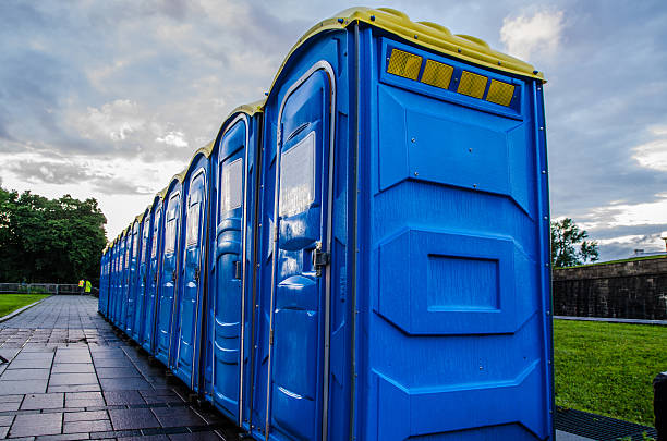 Portable bathroom rental in Bethany, IL